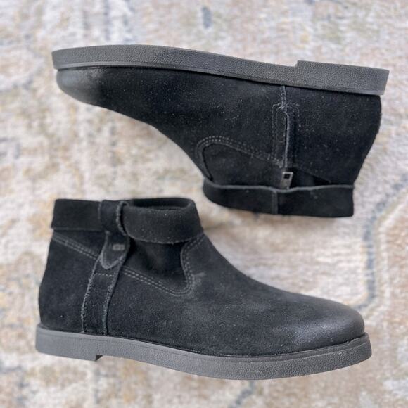 UGG Josefene Cuff Suede Bootie in Black Size 7.5 NEW - Picture 3 of 11